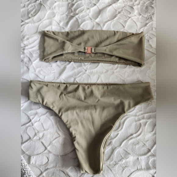 Somerfield Swim Sage Green Two Piece Swimsuit Extra Large - Picture 2 of 4